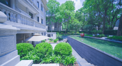 <strong>户均占地约2-4</strong>